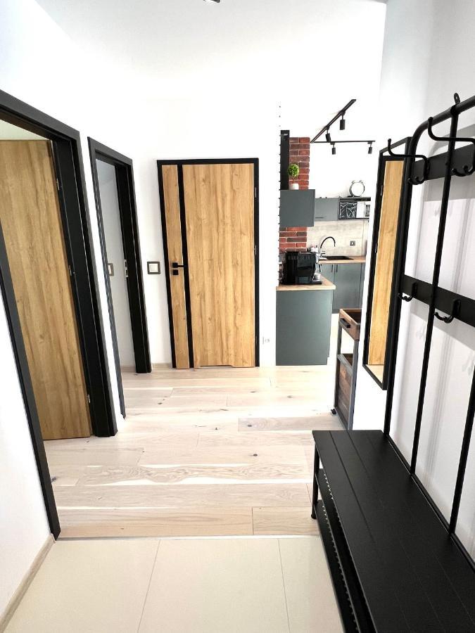 Warsaw Downtown View 3 Rooms 60M2+ Free Garage 2Km Old Town Metro 9Min Tram Экстерьер фото
